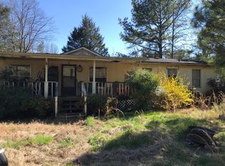 70 Tharp Dr, La Fayette, GA 30728