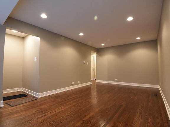 2nd image of 5004 S Komensky Ave Floor 1