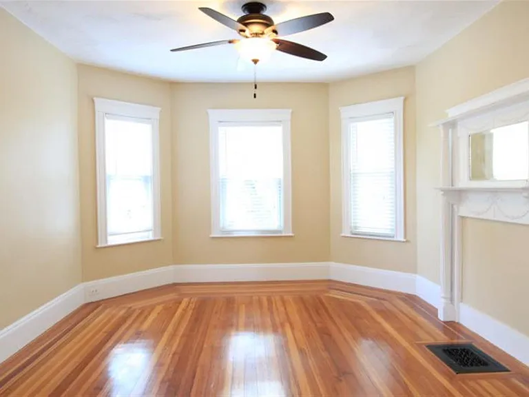 99 Electric Ave — Photo 11