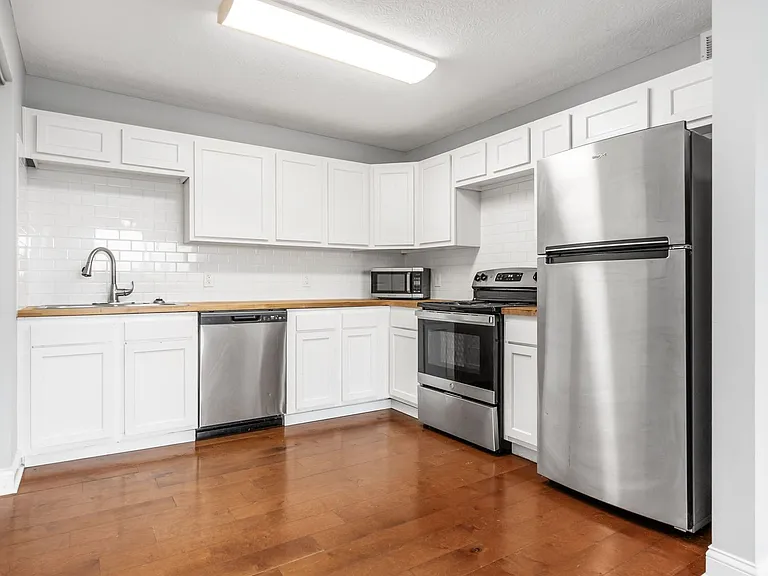 1580 E Mound St — Photo 31