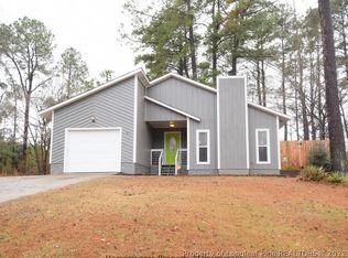 450 Wilder Dr, Fayetteville, NC 28314