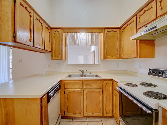 5th image of 7116 Tesuque Dr NW