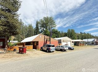 408 Main St, Oroville, WA 98844