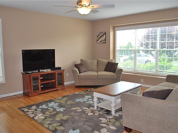4th image of 170 Providence Pike Unit 69