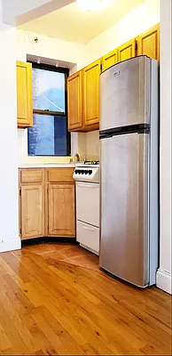 Rented by Bruma Realty LLC | media 27