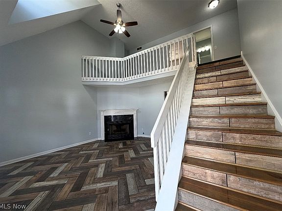 4th image of 7086 Rushmore Way