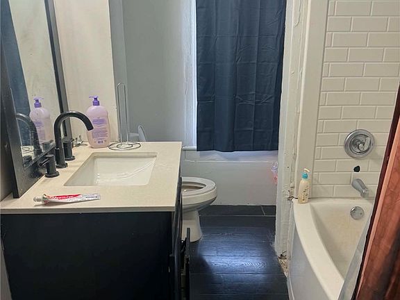 3rd image of 223 Mount Zoar St