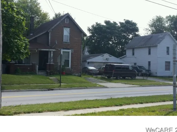 819 Saint Johns Ave, Lima, OH 45804