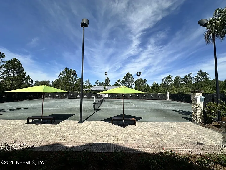 228 Dalton Cir — Photo 41