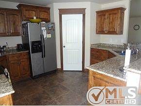 Stainless Appliances Stay!