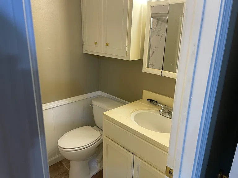 6916 E 71st Pl — Photo 88