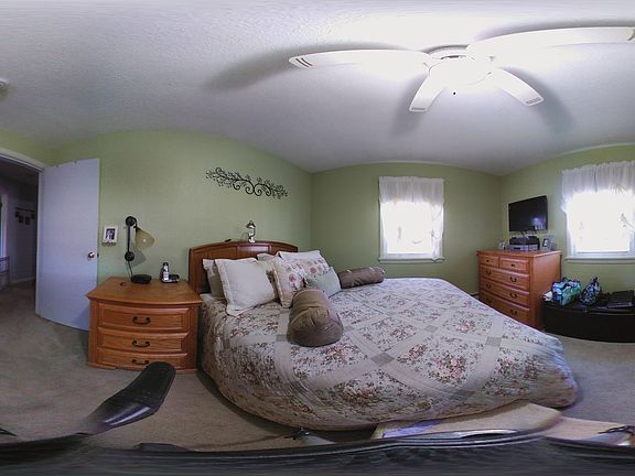 5th image of 407 Englewood Ave