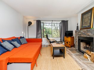1775 W 10th Ave #306, Vancouver, BC V6J2A4