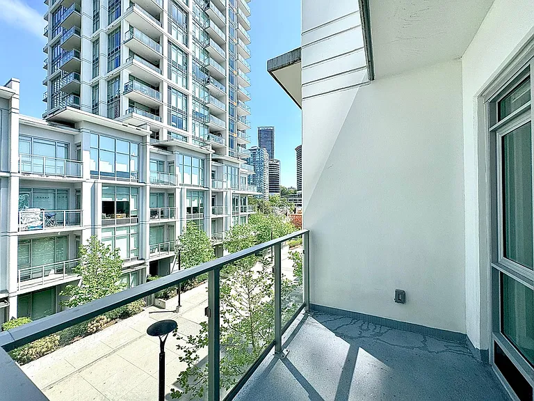 2381 Beta Ave #312 — Photo 5