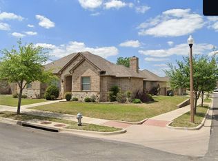 2729 Clarendon Dr, Denton, TX 76207