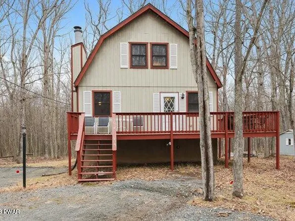 109 Buckskin Ct, Lackawaxen, PA 18435