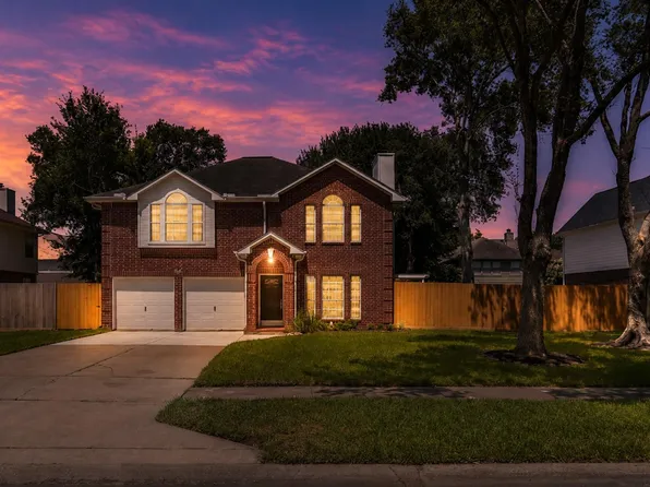 1333 Deer Ridge Dr, League City, TX 77573