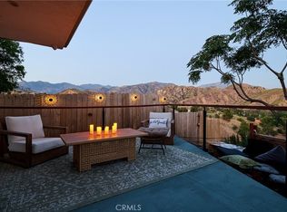 12000 Mountain View Trl, Sylmar, CA 91342