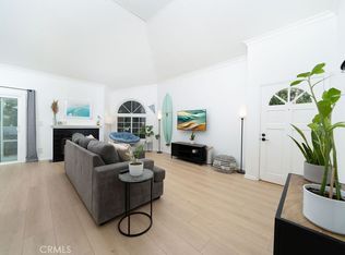 19311 Sunray Ln UNIT 206, Huntington Beach, CA 92648