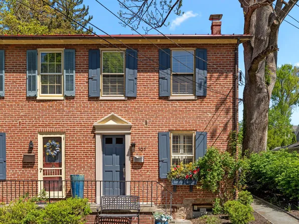 107 Mercer St, Newtown, PA 18940