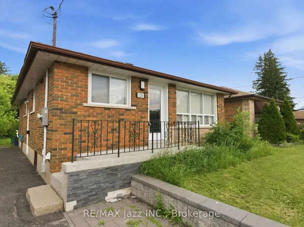 1235 Somerville St, Oshawa, ON L1G 4L1