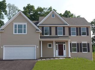 304 Masters Dr, Pottstown, PA 19464