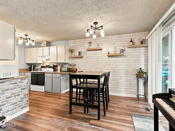 4th image of 701 S 38th Ave APT 6