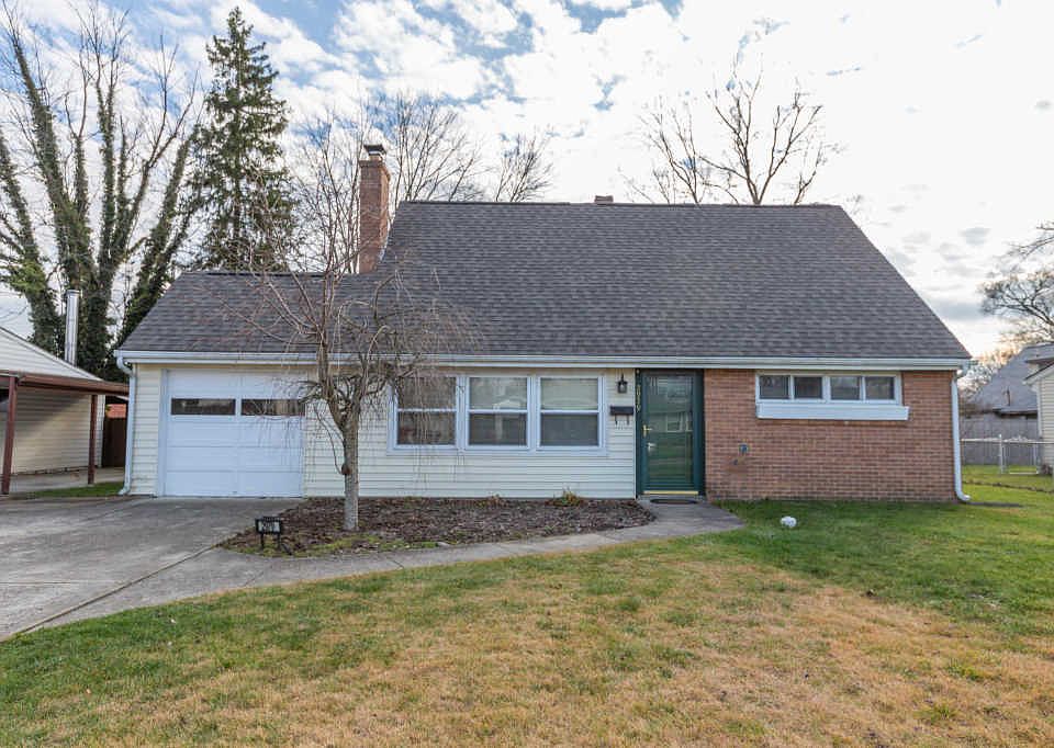 1st image of 2979 Louise Ave