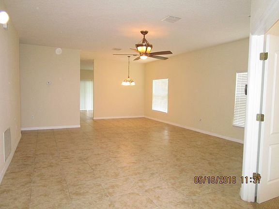 3rd image of 3108 Dasha Palm Dr