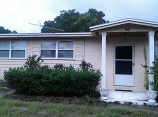 711 N Prospect St, Crescent City, FL 32112