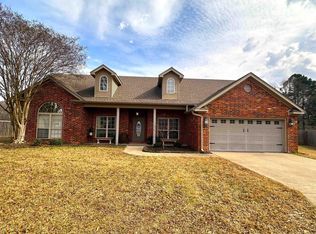 14025 Knighton Cv, N Little Rock, AR 72117
