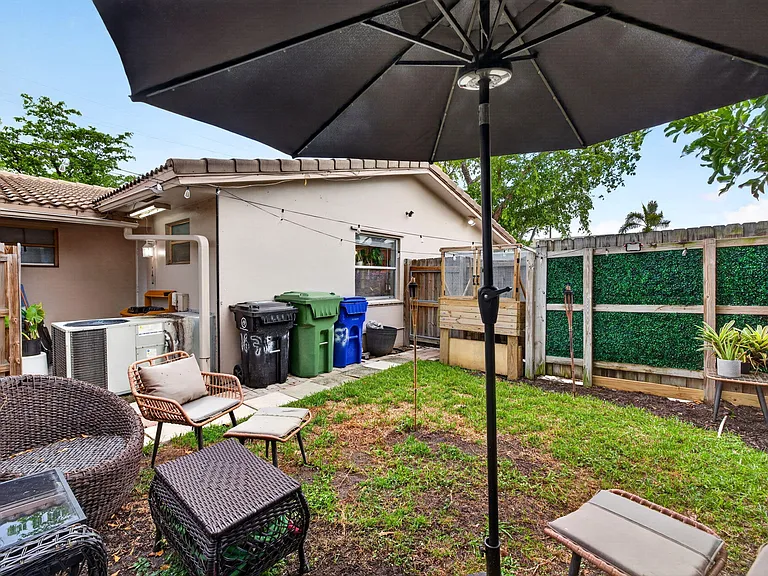 2167 NE 56th Ct #A — Photo 35
