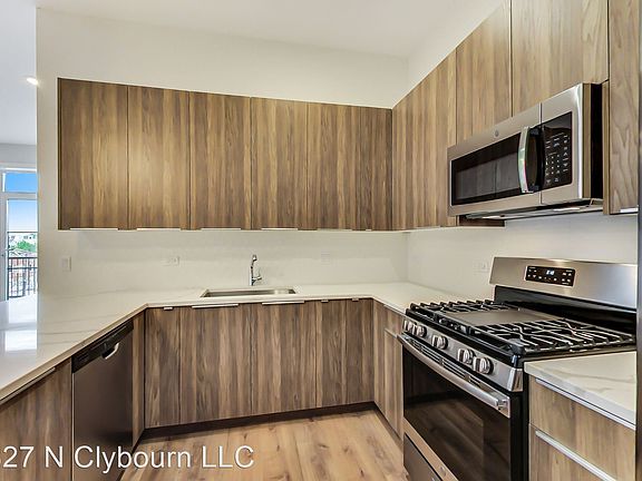 2nd image of 2847 N Clybourn Ave #10474147