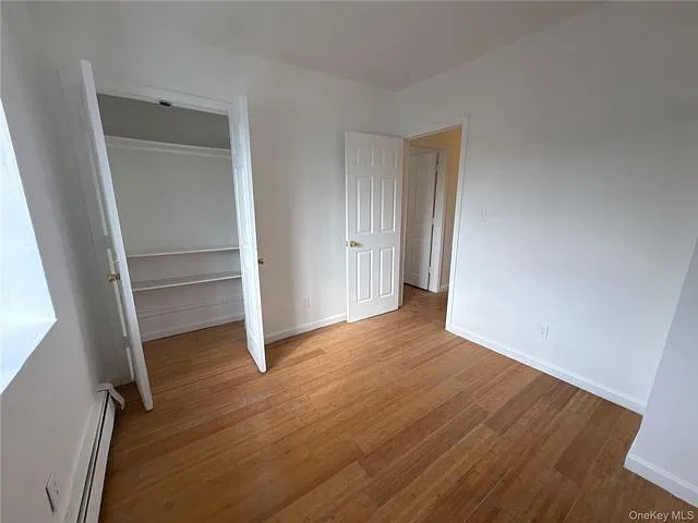 4 bed, 3.0 bath, 2397 sqft, $4,300 — Photo 2