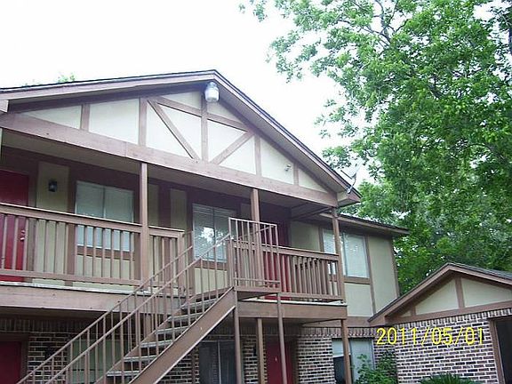 5th image of 1312 W Adoue St APT 2