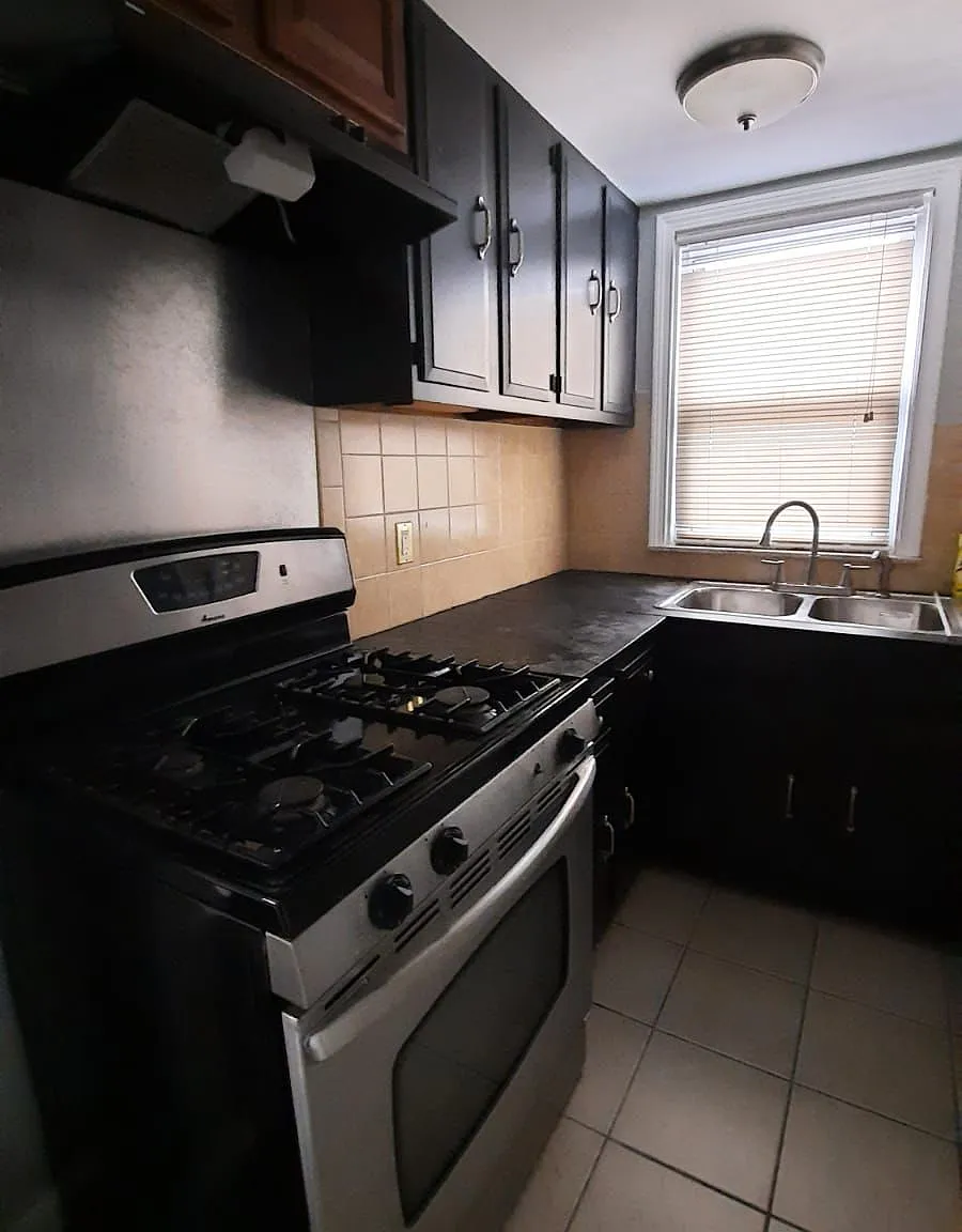 2 bed, 1730 sqft, $1,950 — Photo 3