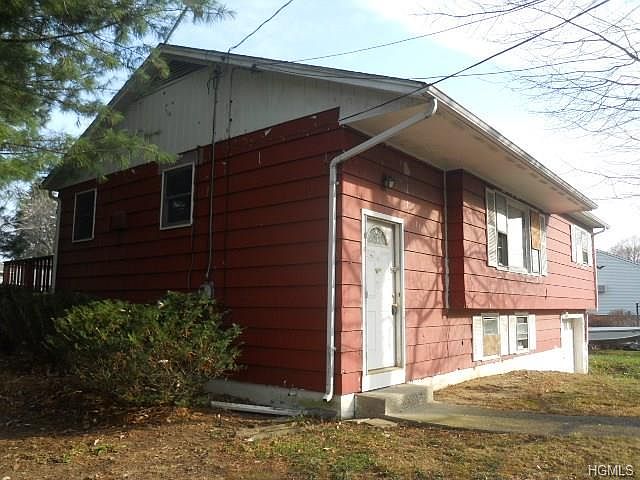 1st image of 14 Cannon Dr