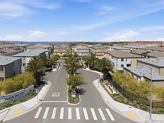 2nd image of 5212 Beachfront Cv Unit 29