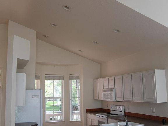 Cathedral ceilings in the kitchen