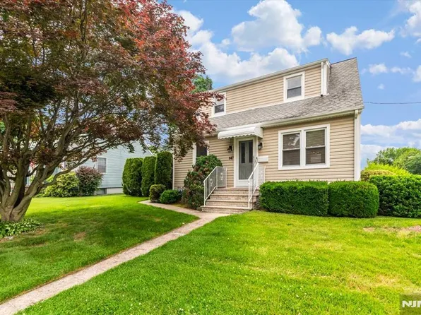 849 Wyoming Ave, Maywood, NJ 07607