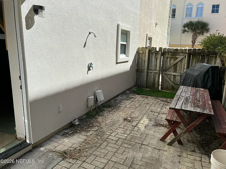 1018 S 1st St — Photo 22