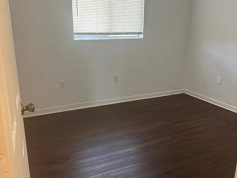 747 Wyman Ct #747 — Photo 8