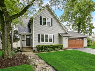 5401 Main St, Downers Grove, IL 60515