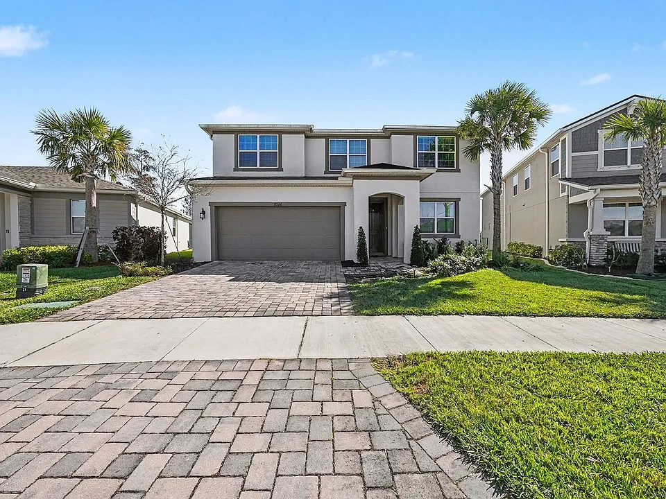 2326 Village Amble Loop