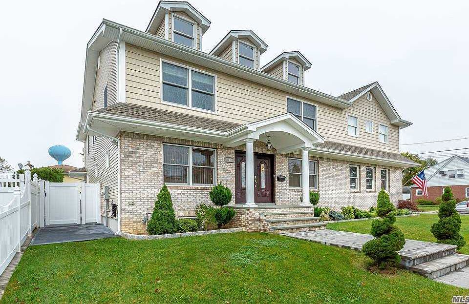 1st image of 142 Daffodil Ave