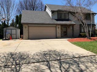 2133 N Vel R Phillips Ave, Milwaukee, WI 53212