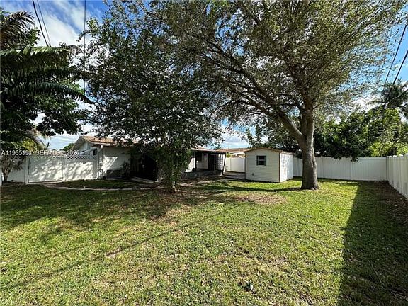 3rd image of 7880 NW 11th St