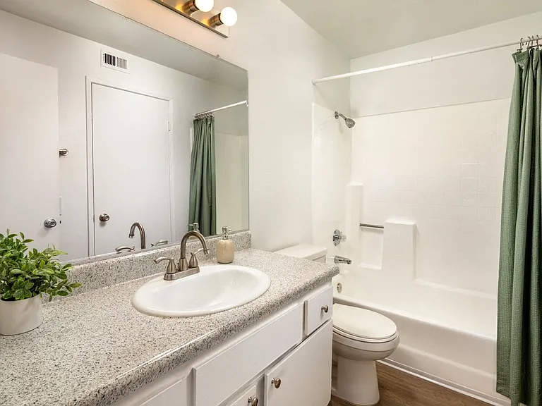 Sienna Residences — Photo 9