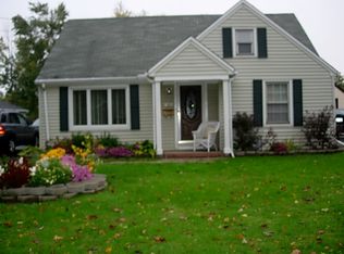 145 Charlotte Ave, Hamburg, NY 14075