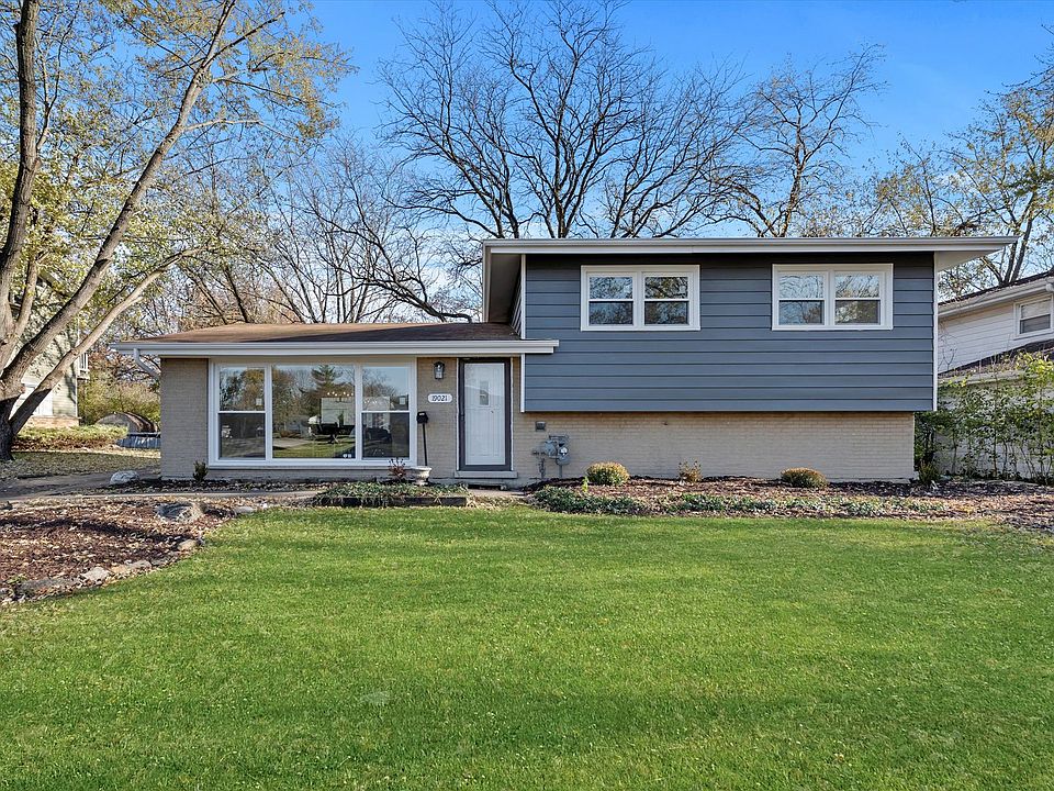 1st image of 19021 Martin Ln